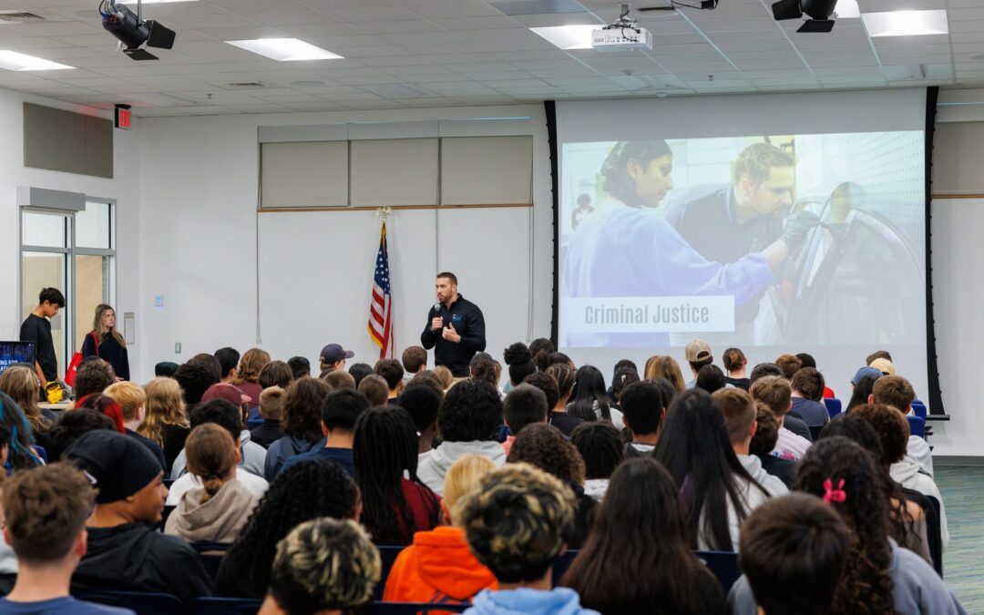 8th Graders Learn about CTEC